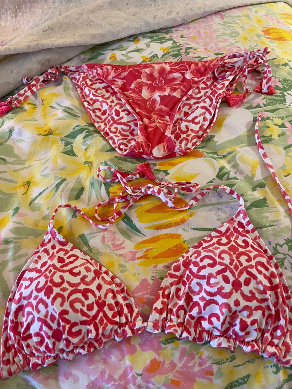 Women's pink Floral Tie-Side Bikini Set By Tommy Bahama. It is reversible